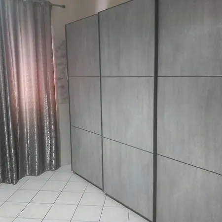 Charme House Apartment *